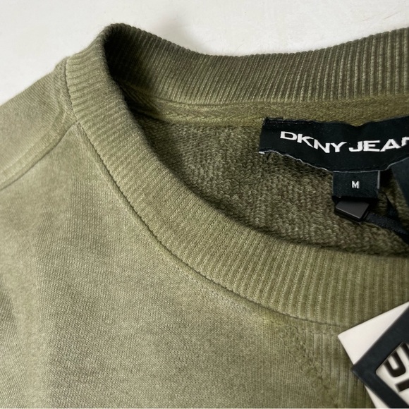DKNY Cropped Ombré Distressed Raw Hem Pullover Sweatshirt Top Army Green NWT M - Picture 5 of 16